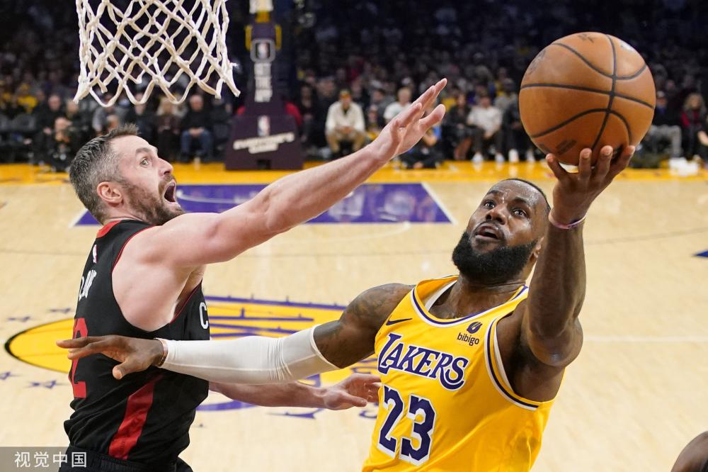 不仅需要专 不仅需要专